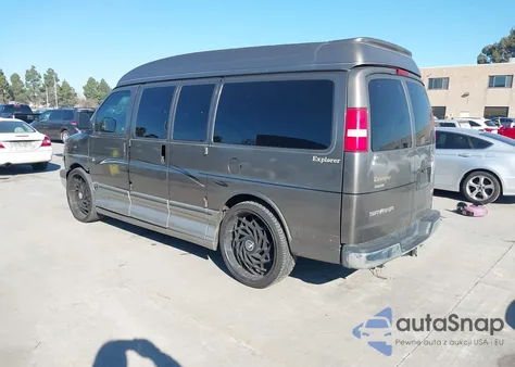 2004 GMC Savana Upfitter z USA, uszkodzony, nr VIN 1GDFG15T441154320